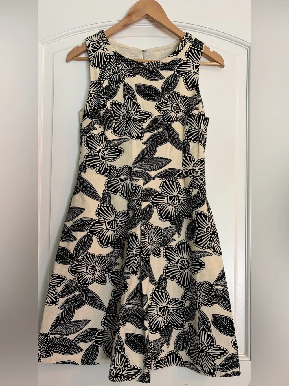 J. Crew Polynesian Floral Print Fit and Flare Sleeveless Cotton Dress Size 4